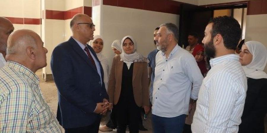 بتكلفة 21 مليون جنيه.. محافظ القليوبية يتابع أعمال تطوير مجزر كفر شكر الآلي