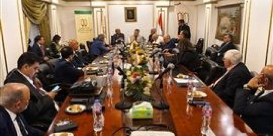 بروتوكول جديد بين البورصة المصرية والاتحاد المصري لجمعيات ومؤسسات المستثمرين