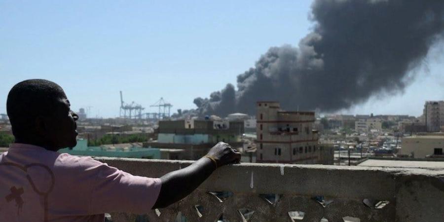 الصين تطالب رعاياها بترك السودان