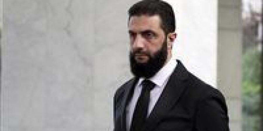 بدأت باعتقال فلسطينيين.. خطوات الشرع لكسب ثقة ترامب ورفع العقوبات عن سوريا