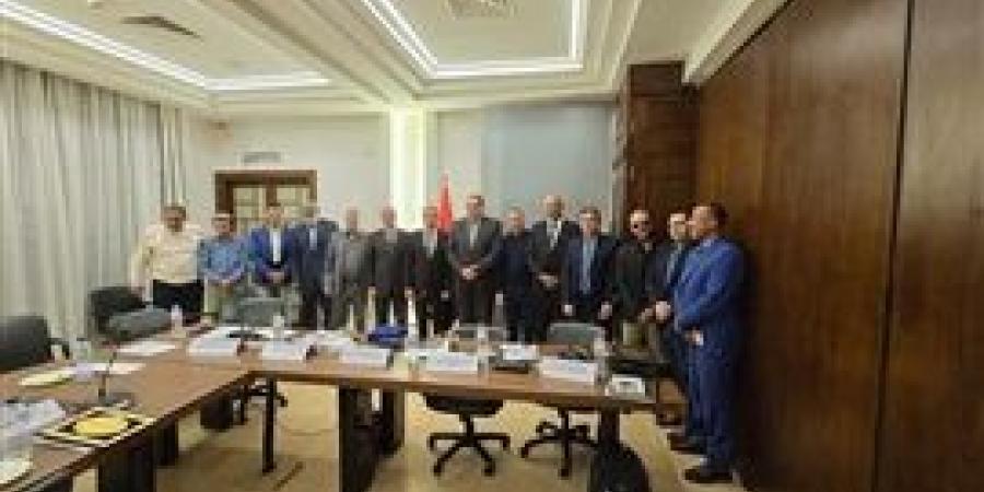 شعبة مستخلصى جمارك الإسكندرية تبحث معوقات زمن الإفراج الجمركى