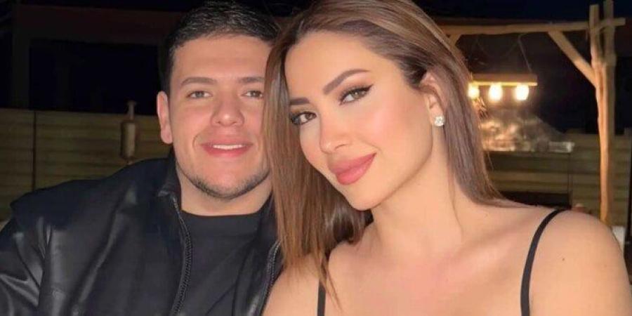 نسرين طافش تستمتع بعطلتها الصيفية رفقة زوجها