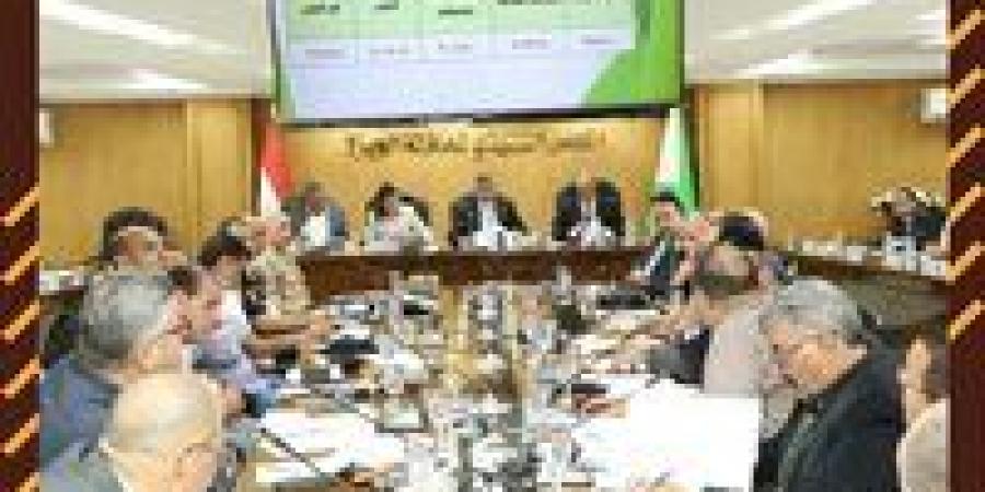محافظ الجيزة يتابع استعدادات استقبال امتحانات نهاية العام الدراسي