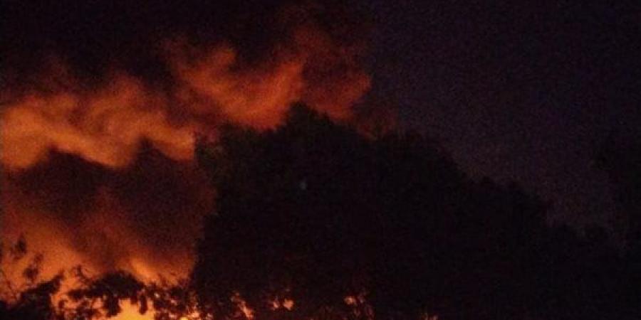 نشوب حريق هائل بمخزن عبوات بلاستيك بالمنوفية والحماية المدنية تحاول إخمادة