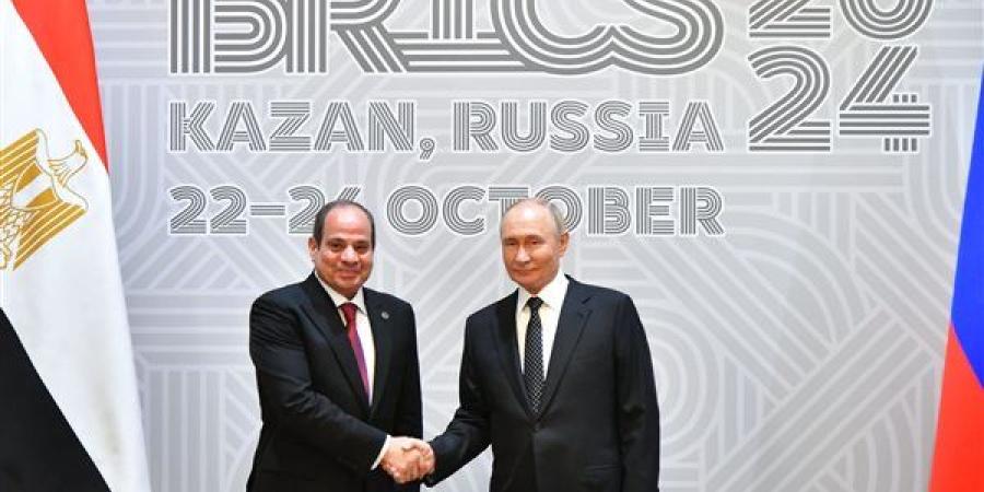 السيسي وبوتين يؤكدان أهمياستعادة استقرار الشرق الأوسط وتفادي التصعيد الإقليمي