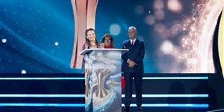 مينا العريبي تحصد جائزة "التميّز في صناعة الإعلام" لعام 2025