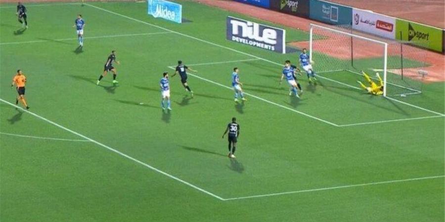 بيراميدز يتأخر بثنائية نظيفة أمام البنك الأهلي في الشوط الأول بالدوري المصري