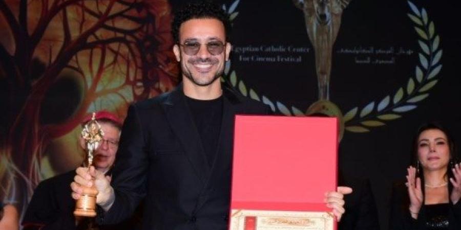 أحمد داود أفضل ممثل عن فيلم الهوي سلطان بمهرجان المركز الكاثوليكي| فيديو