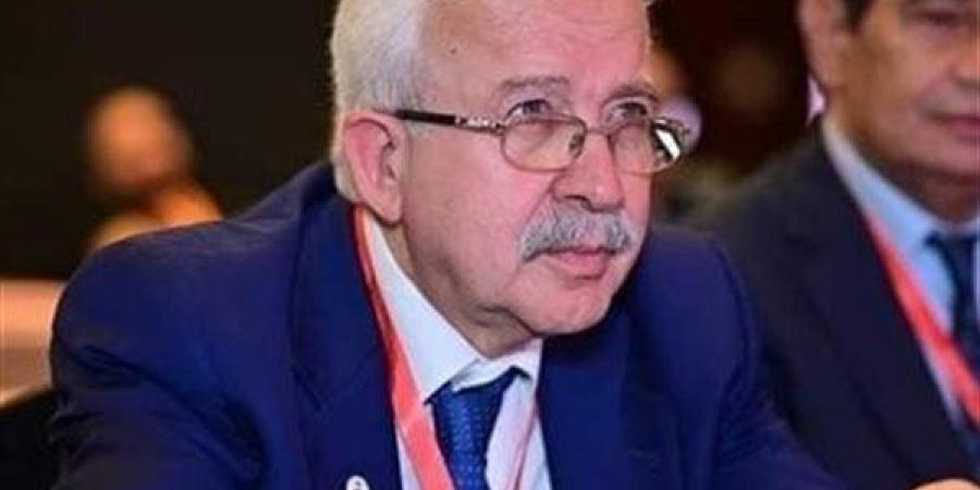 جمال عميرة: الاحتفال بيوم الطبيب المصري بدأ في عهد الرئيس السادات