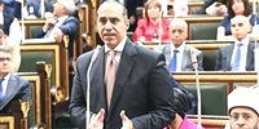 مشاركات الوزير فوزى بمناقشات تنظيم الفتوى ويؤكد: الهدف من العقوبات هو التصدي لفوضى الفتاوى ..صور