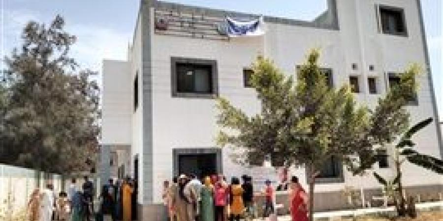 فحص وعلاج 1552 مواطنا خلال قافلة طبية مجانية بكفر الشيخ
