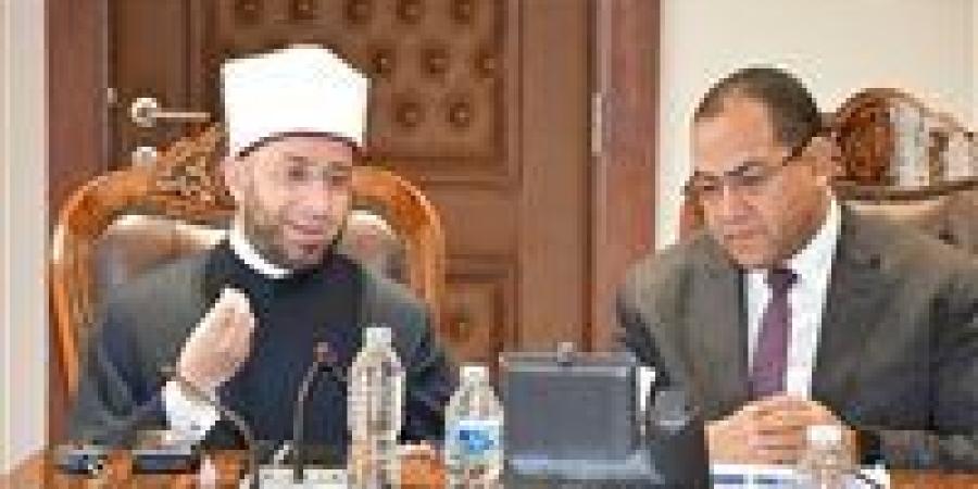 أسامة الأزهري: وزارة الأوقاف ستظل ابنة بارة بالأزهر الشريف
