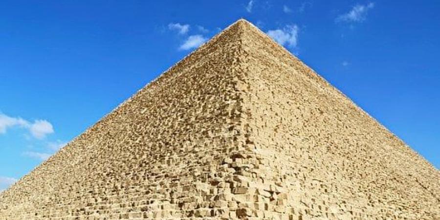 «استخدموا تقنية بركانية».. باحثون يكشفون كيف بنى المصريون القدماء الأهرامات