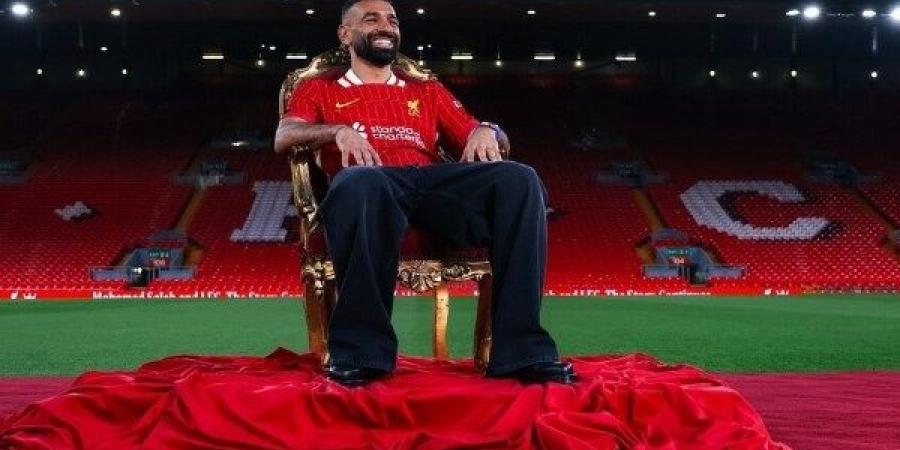 صلاح يتفوق علي إيزاك وهالاند في سباق هدافي الدوري الإنجليزي