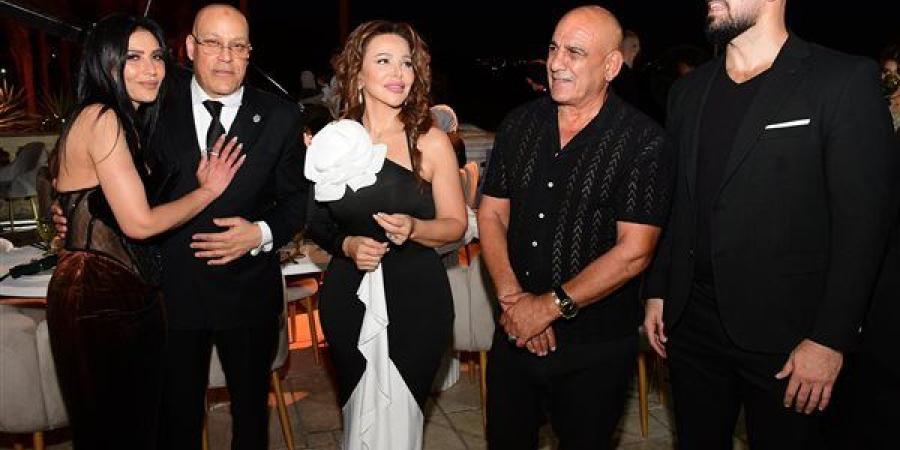 بحضور ياسر جلال وسوزان نجم الدين ومحمد لطفي.. ...