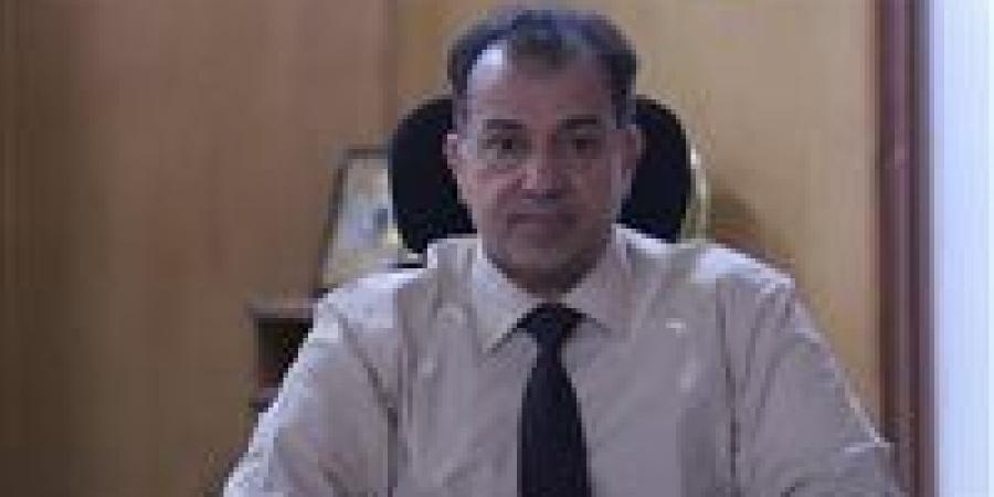 رئيس جامعة جنوب الوادي يناقش مشروع دعم ذوي الإعاقة وتحقيق الإتاحة الشاملة بالجامعة