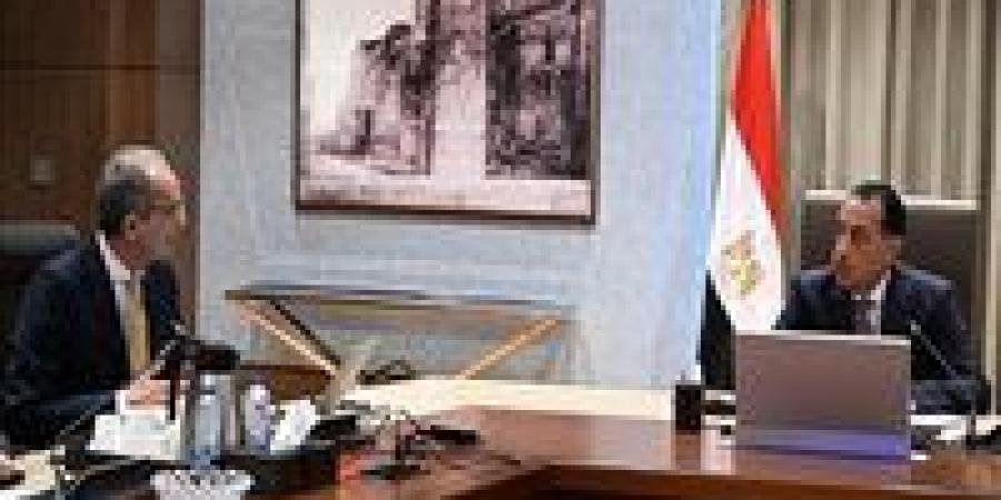 مدبولي: الحكومة قطعت شوطًا مُهمًا في ملف التحول الرقمي