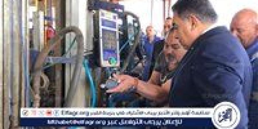 محافظ الدقهلية يفاجئ محطة غاز بسنديلة ويقرر تكليف التموين بتحرير محضر بواقعة التلاعب في أوزان اسطوانات الغاز وإحالة الإدارة للنيابة العامة
