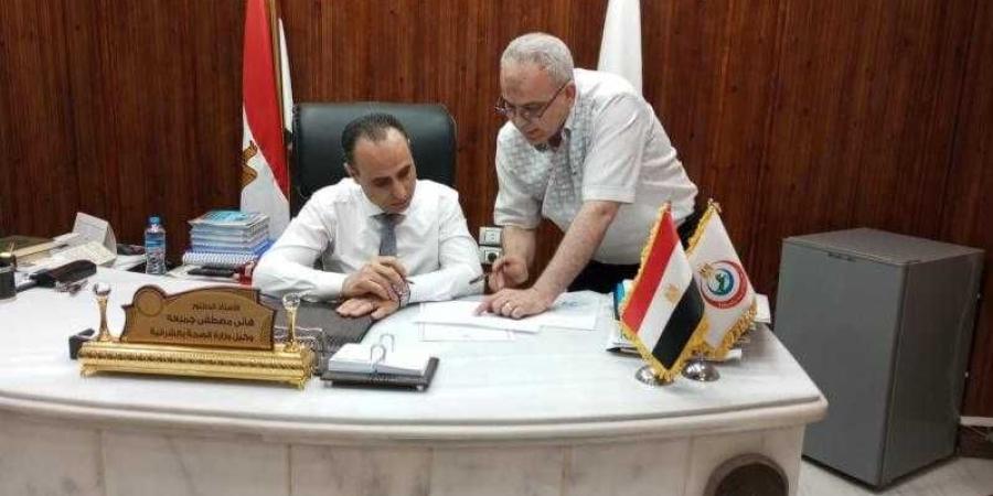 وكيل وزارة الصحة بالشرقية يناقش احتياجات ...