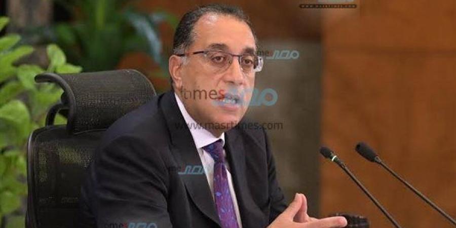 رئيس الوزراء يفتتح غدا عدد من المشروعات بالمنطقة الاقتصادية لقناة السويس "العين السخنة"