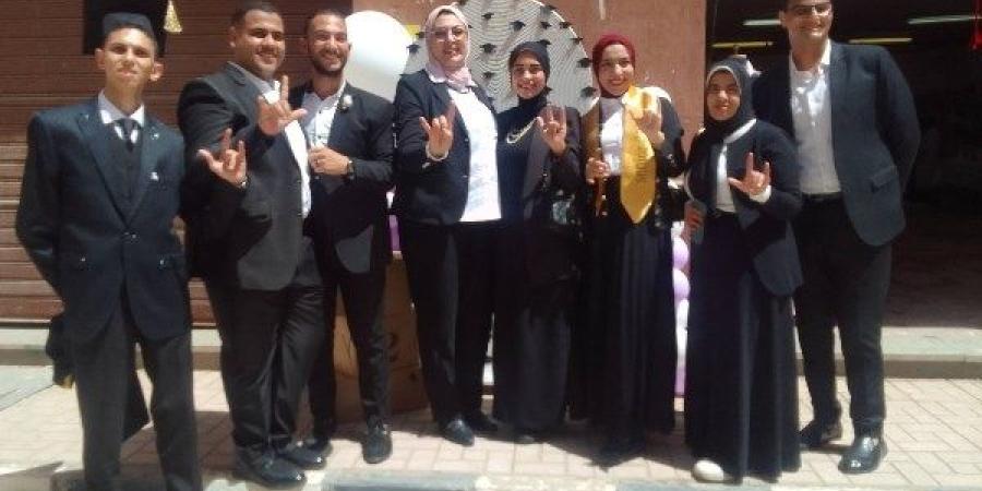 لأول مرة.. عرض أزياء على المانيكان للطلاب ذوي الهمم بـ «نوعية طنطا»