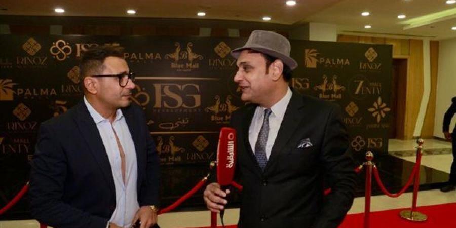 محمد نجاتي ينسحب من لقائه مع الإعلامي محمد سعد بعد سؤاله عن إلهام شاهين