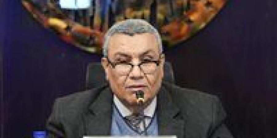 النائب مصطفي سالم ينتقد أداء وزارة الشباب ويؤكد: هناك ملاعب بدء العمل بها منذ عشر سنوات ولم يتم الانتهاء منها إلى الآن