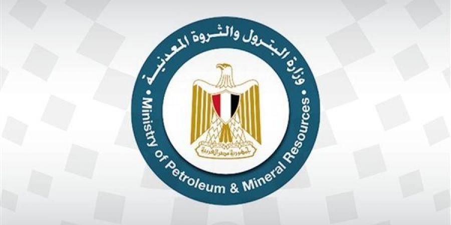 البترول: تحقيق 3 اكتشافات جديدة للزيت والغاز بالصحراء الغربية وخليج السويس