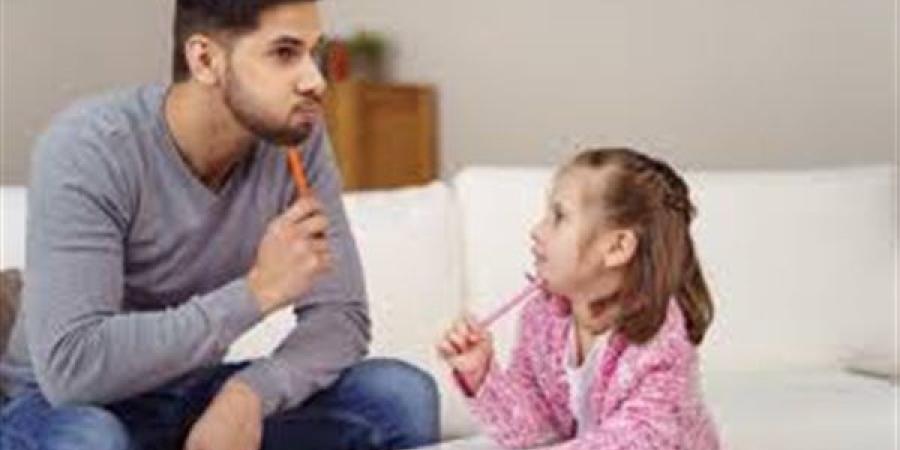 كيف نرد على الأسئلة المحرجة والفضولية للأطفال بشكل تربوي صحيح؟