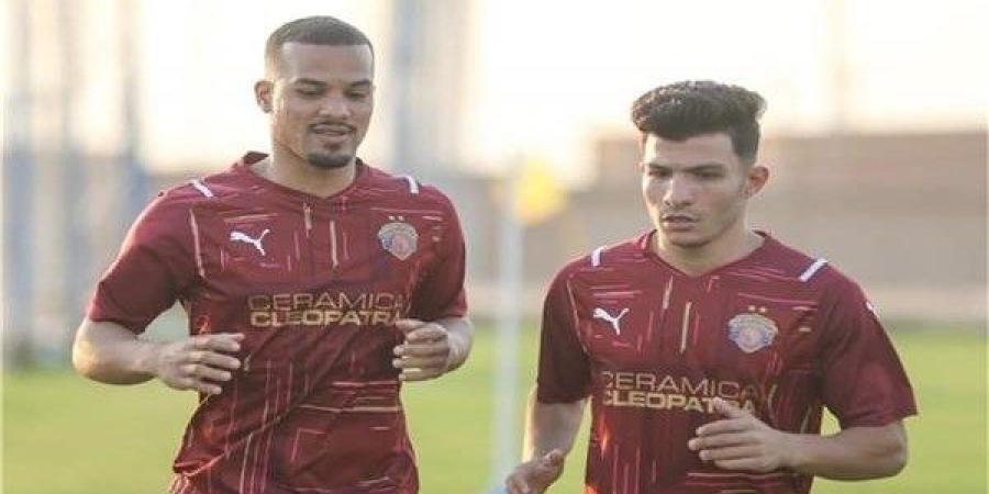 فخري لاكاي يقود هجوم سيراميكا أمام الأهلي في الدوري المصري
