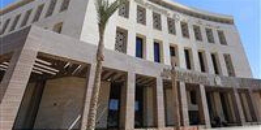 إعادة تنظيم اللائحة الخاصة بالترخيص لطبع ونشر الكتب المدرسية الخارجية