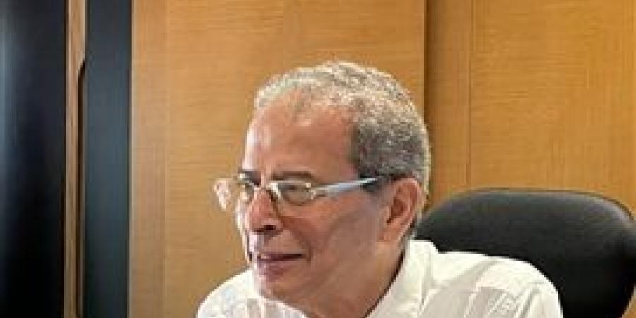 رئيس القابضة للكهرباء : يصدر حركة تغييرات وتنقلات بمجالس إدارات شركات الكهرباء