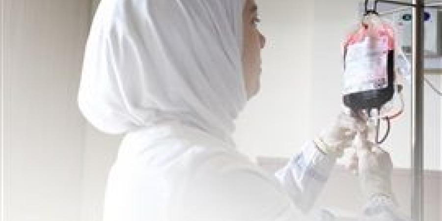التبرع بالدم.."كيف تساهم وحدات الدم في تخطي تحديات المرضى الصحية ؟"