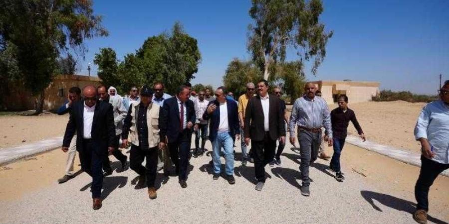 محافظ أسيوط يتفقد منطقة آثار ”مير” ويطلق خطة شاملة لتعزيز السياحة والترويج لها