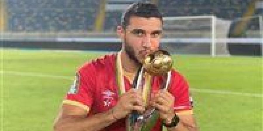 شوبير يكشف حقيقة انضمام رامي ربيعة لاعب النادي الاهلي لـ صفوف بيراميدز
