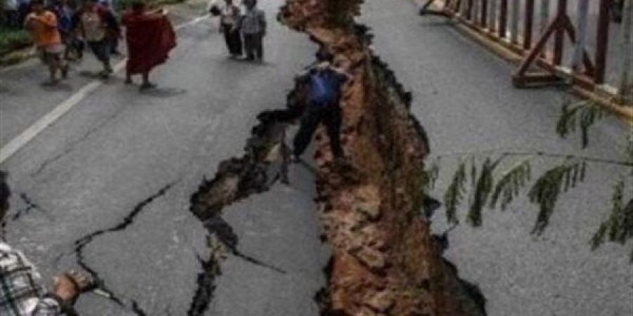 رئيس قسم الزلازل: لا خطر من زلزال كريت.. والمسافة آمنة ولا تأثير على البنية التحتية