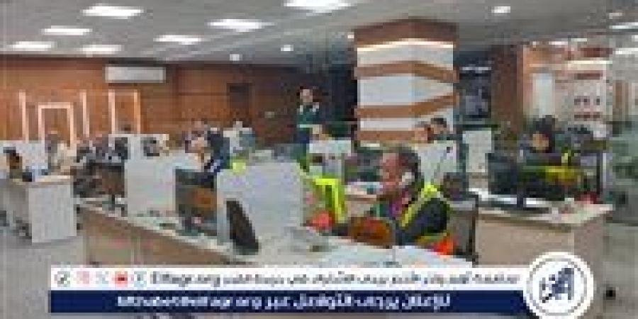 لا وجود لخسائر.. محافظ الإسكندرية يتابع تداعيات الهزة الأرضية