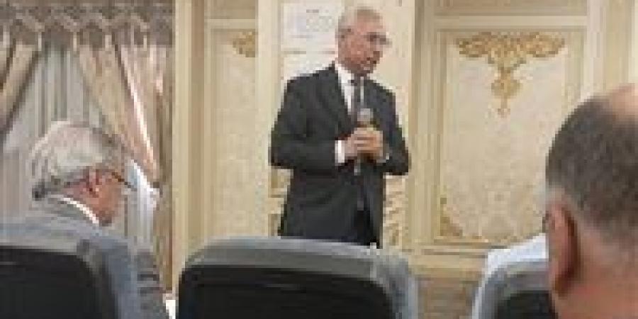 رئيس جامعة المنيا يشارك بمناقشات لجنة التعليم بمجلس النواب لموازنات الجامعات والمستشفيات الجامعية