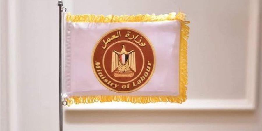 براتب 13 ألف ريال.. وزارة العمل تعلن عن وظائف في السعودية