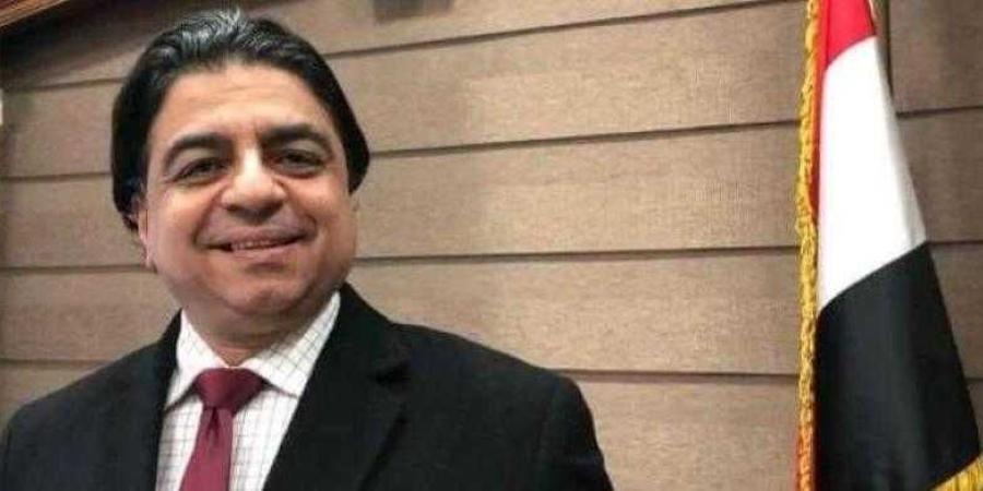 جمال شعبان يحذر من الإفراط في تناول الماء