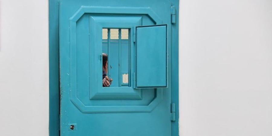السجن يستقبل سمسار شهادات جامعية