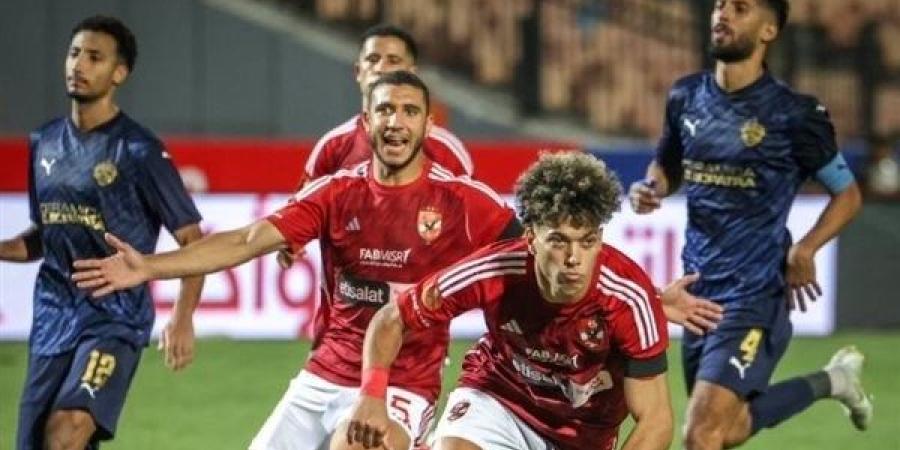 الأهلي يعلق صفقة المدافع الأجنبي ورباعي محلي مُرشح