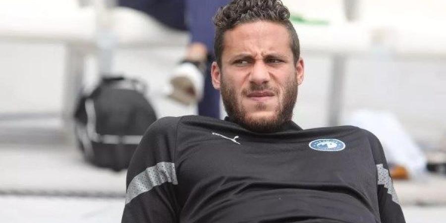 محامي رمضان صبحي يوضح حقيقة قيام شخص أخر بأداء الامتحان بدلًا من موكله