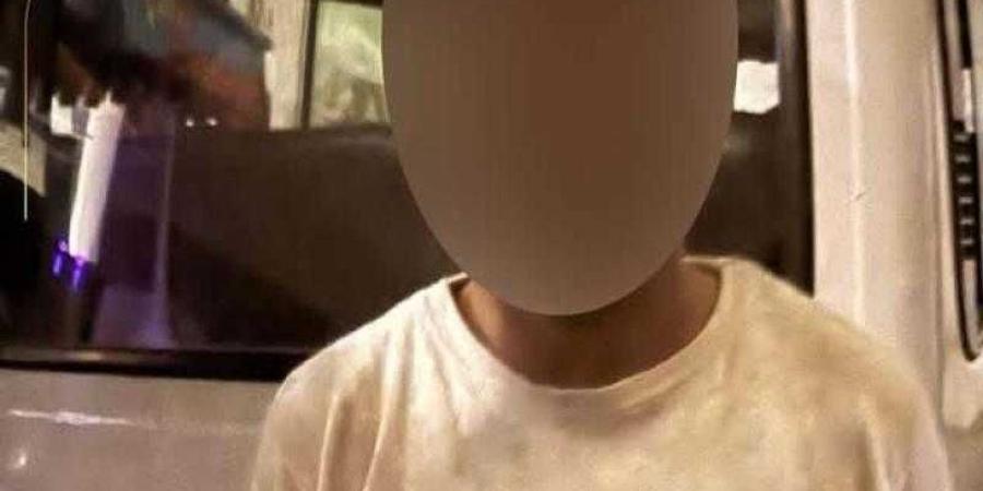 مصرع شخص صدمته سيارة ميكروباص بالتجمع الخامس