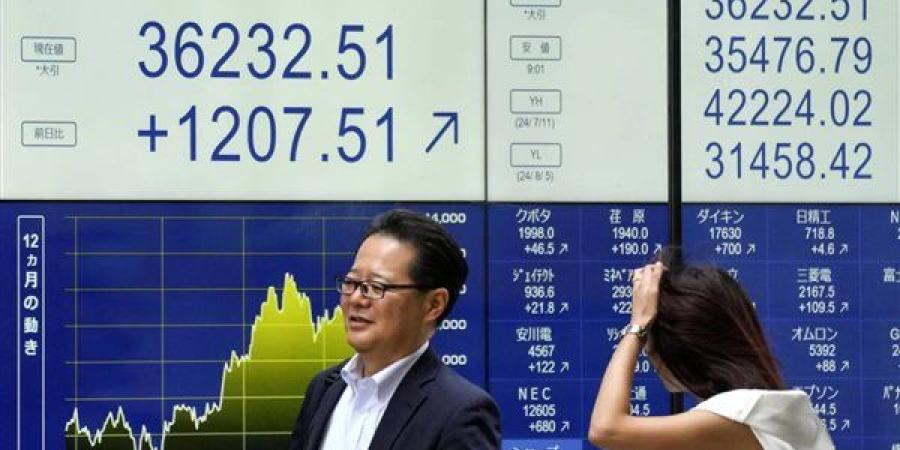 لثامن أسبوع.. المستثمرون اليابانيون يواصلون شراء الأسهم الأجنبية بقوة