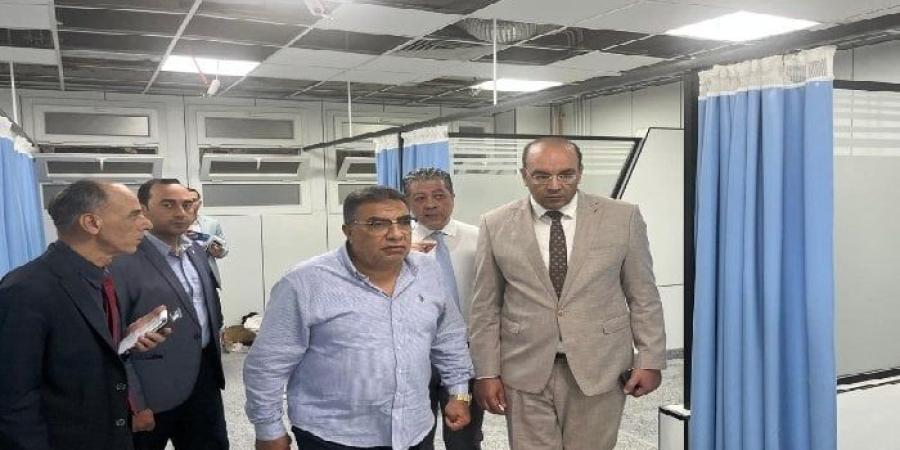 محافظ الدقهلية يطمئن على مصابي حريق قرية أبو زاهر بالمستشفى الدولي
