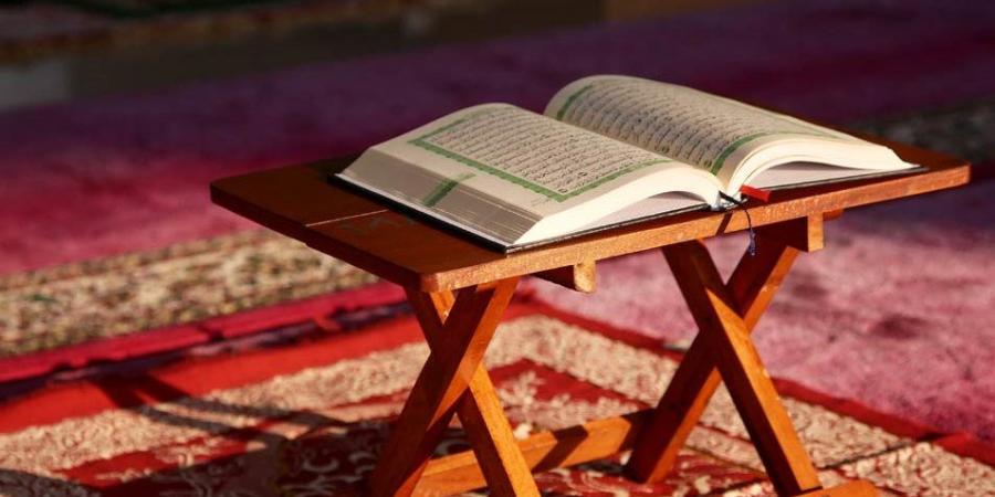 لماذا يوم الجمعة خير يوم طلعت عليه الشمس؟