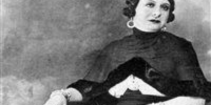 في ذكرى ميلاد “سلطانة الطرب”.. منيرة المهدية أيقونة كسرت القيود وصنعت المجد (تقرير)