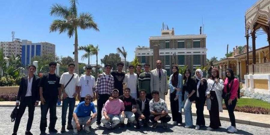 طلاب جامعة الإسماعيلية الجديدة الأهلية يتعرفون على متحف قناة السويس العريق