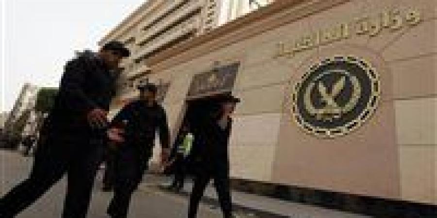 الداخلية تكشف حقيقة احتجاز محاميين بأحد أقسام الشرطة بالقاهرة